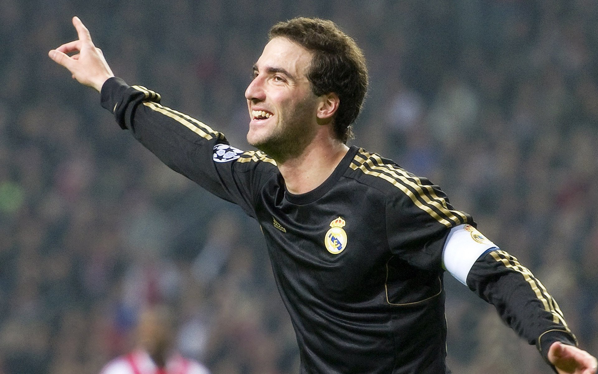 意甲焦点战之夜,奥利维耶打出生涯之夜,一球成名改写争冠格局